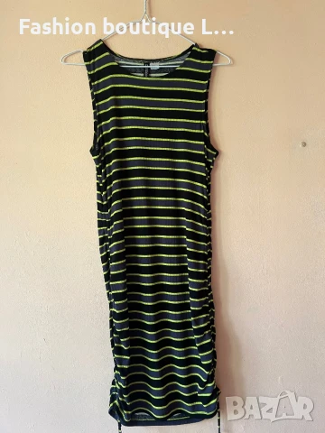 Лятна рокля М размер на марката H&M 🖤 Има странични връзки и може да се набира 🖤, снимка 4 - Рокли - 50953329