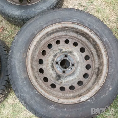 4 гуми 185/65/15 + 4 джанти Дачия Сандеро 2016, снимка 14 - Гуми и джанти - 47302839