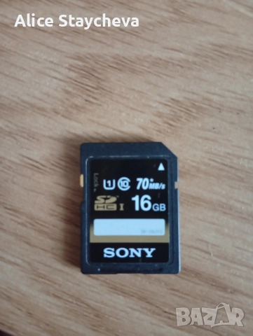 Фотоапарат Sony Alfa 3000, снимка 7 - Фотоапарати - 52709633