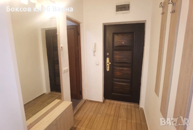 Частно лице -Давам дългосрочно под наем двустаен апартамент в гр Варна кв Левски 