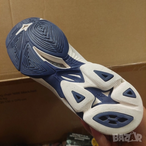 Mizuno Wave Lightning Z7 Mid номер 44 маратонки за зала /волейбол и др., снимка 3 - Маратонки - 51882154
