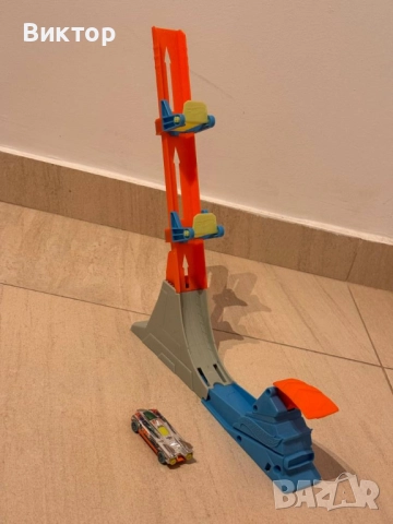 Почти нови писти Hot Wheels, снимка 15 - Коли, камиони, мотори, писти - 52657002