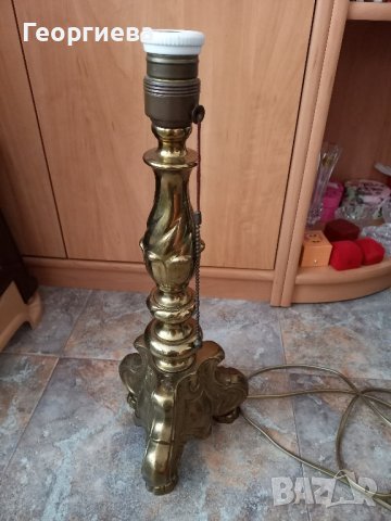  Красива месингова лампа, снимка 5 - Настолни лампи - 43697584