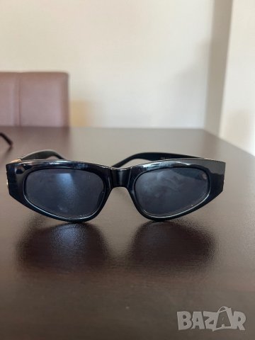Дамски слънчеви очила , хит модели на Balenciaga , Versace , Philipp plein, снимка 8 - Слънчеви и диоптрични очила - 43955096