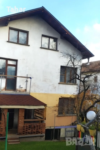 Продавам масивна четири етажна къща, Ралица, Перник , снимка 3 - Къщи - 52417044