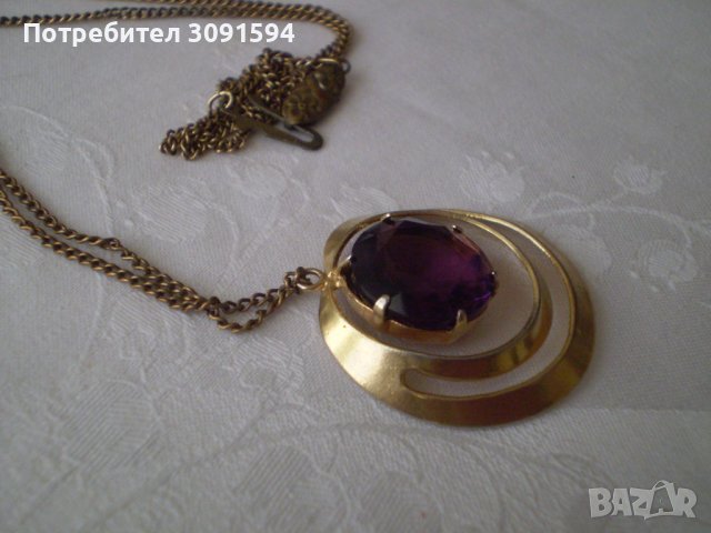 Ретро Медальон , снимка 4 - Антикварни и старинни предмети - 39651642