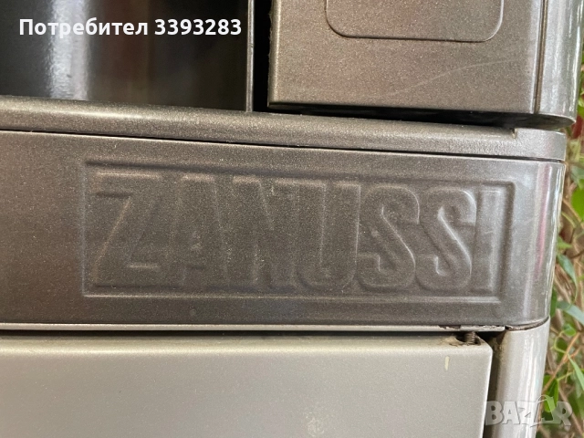 Zanussi Vending машина, снимка 4 - Други машини и части - 51891637