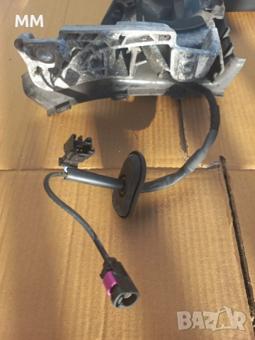 Странично огледало камера за Mercedes-Benz Actros дясна , снимка 5 - Камиони - 52735167