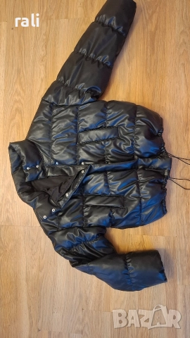 Черно кожено яке , снимка 4 - Якета - 52639705