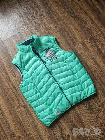 Страхотна мъжка грейка елек CAMP DAVID размер XL, снимка 2 - Якета - 53236074