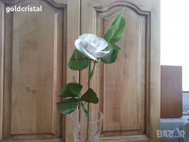 Порцеланова роза, снимка 2 - Антикварни и старинни предмети - 37685399