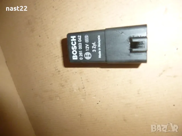 Реле Подгревни Свещи-0 281 003 042  VW Голф Поло,Пасат Шкода,Сеат , снимка 2 - Части - 50179511
