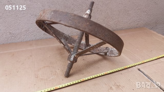 масивно ковано възрожденско колело за декорация , снимка 9 - Антикварни и старинни предмети - 38686582