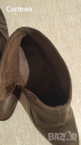 UGG ОРИГИНАЛ - Дамски боти, снимка 13 - Дамски боти - 32669518