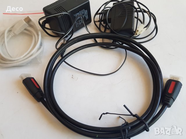Адаптери и кабели всички за подарък, снимка 1 - Кабели и адаптери - 36813365