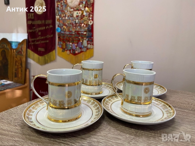 Винтидж порцеланови чаени комплекти, 4 комплекта