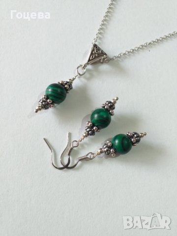 Прекрасен комплект бижута обици и колие с красиви камъни Малахит и орнаменти в цвят старо сребро , снимка 4 - Бижутерийни комплекти - 37310426
