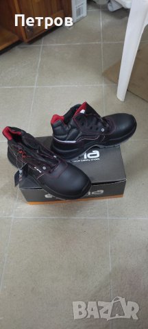 Предпазни обувки Exena 42 номер нови!, снимка 1 - Мъжки боти - 38527692