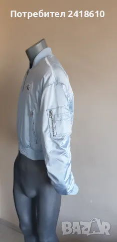 Calvin Klein Bomber Jacket Size M  ОРИГИНАЛ! Дамско бомбер Яке!, снимка 10 - Якета - 49586845