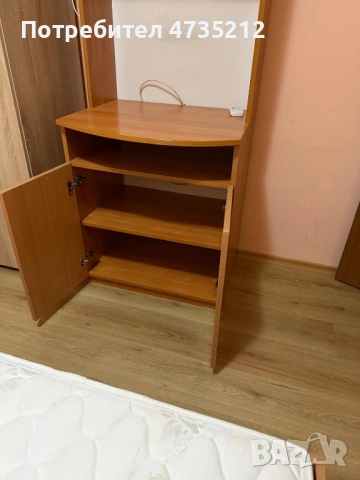 Висок тв шкаф с място за съхранение, снимка 2 - Шкафове - 53447202