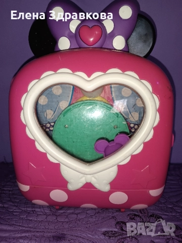 Музикален куфар гримьорна Мини маус Дисни, снимка 3 - Кукли - 51874117