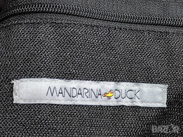ново италианско яке на марката  mandarina duck размер 56, снимка 16 - Якета - 35104954