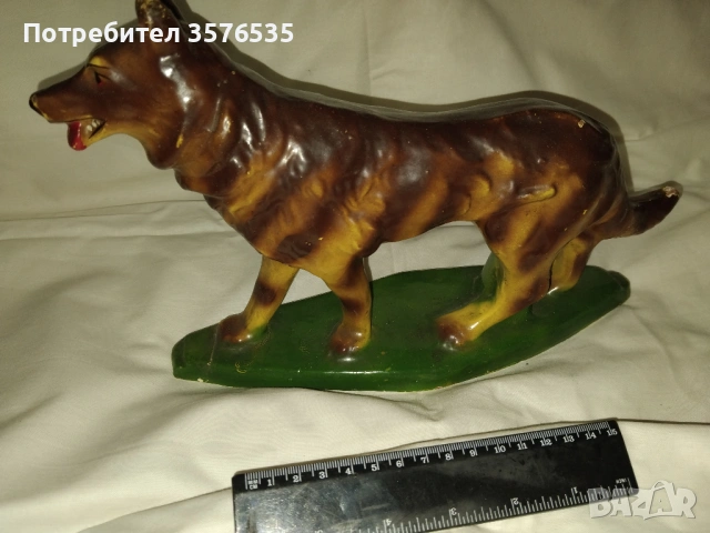 Продавам 5 керамични фигури на животни.