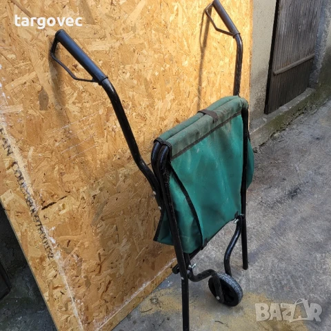 лека сгъваема градинска количка