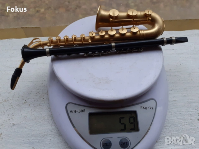 Лот от две музикални фигури тромпет и кларинет -сувенири, снимка 5 - Антикварни и старинни предмети - 53511191