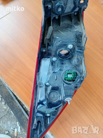 Десен стоп Мазда цх3, снимка 3 - Части - 50565271