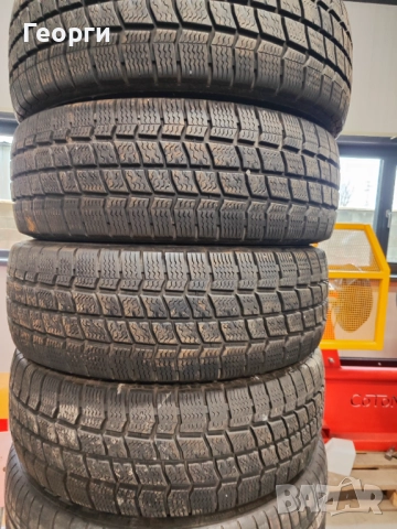 4бр.зимни гуми 215/65/16C Vredestein, снимка 4 - Гуми и джанти - 52887835