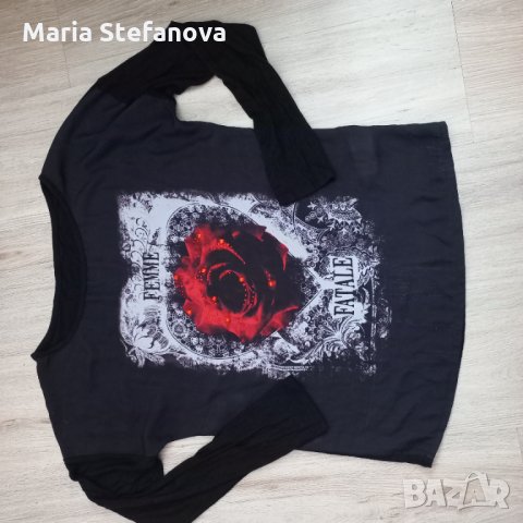 Блуза с ефектна роза