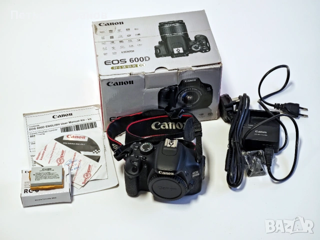 фотоапарат Canon EOS 600D