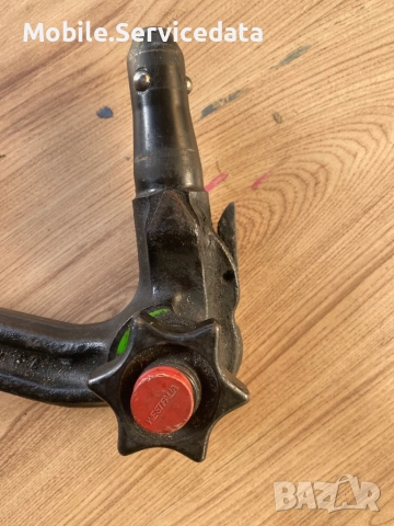 Продавам автоматичен, сваляем хоризонтален теглич за BMW, снимка 4 - Части - 52972144