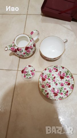 Порцеланов марков английски  сервиз за чай или кафе, снимка 2 - Други - 27276328