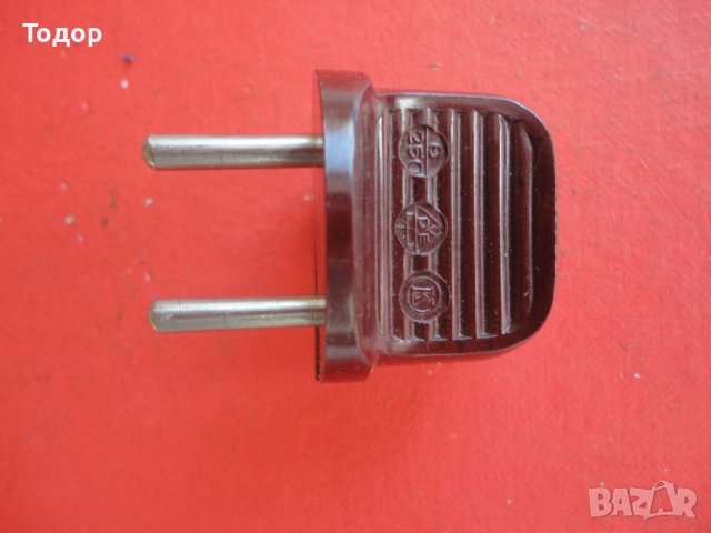 Старинен Немски бакелитов щепсел 3 райх, снимка 3 - Други ценни предмети - 43534085