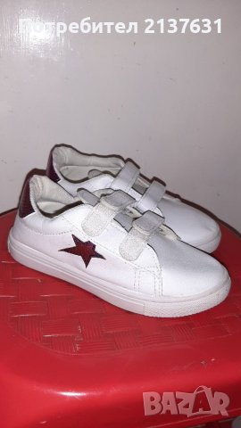 НОВИ  ! ДЕТСКИ БЕЛИ СПОРТНИ ОБУВКИ  - N 32, снимка 1