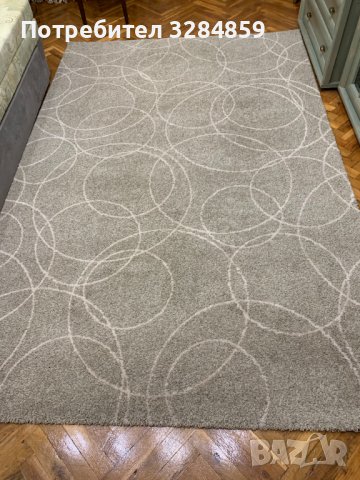 Продавам мокетен килим, снимка 1 - Килими - 39393563