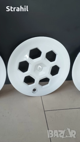 Комплект оригинални тасове 13 за Renault Twizy 403156646R 403150739R, снимка 2 - Аксесоари и консумативи - 52883471