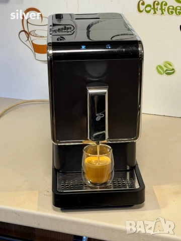 Кафемашина кафе автомат TCHİBO с гаранция, снимка 5 - Кафемашини - 52942420