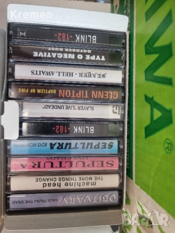 Аудио касети с един студиен запис