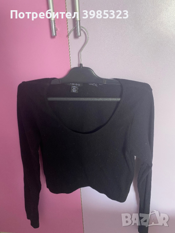 Нова блуза , снимка 1 - Блузи с дълъг ръкав и пуловери - 44882244