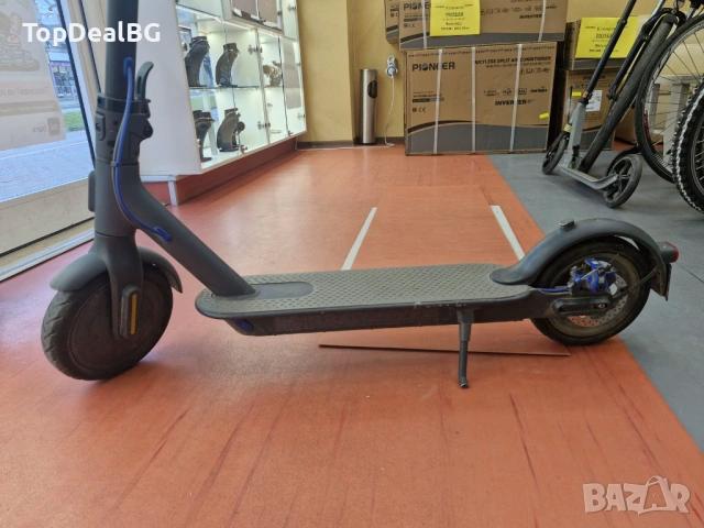 Електрически скутер Xiaomi Mi 3, снимка 2 - Други спортове - 53431194