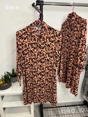 Налична рокля в два размера S и М