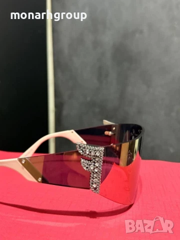 Слънчеви очила FENDI FF-0382/S / Със драскотини, снимка 5 - Слънчеви и диоптрични очила - 50800132