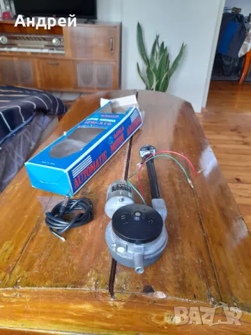 Стара автомобилна антена Sonix, снимка 3 - Други ценни предмети - 48691038