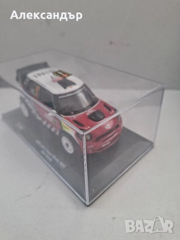 Burago рали автомобил Mini John Cooper Works WRC в мащаб 1/32, снимка 2 - Колекции - 51692076