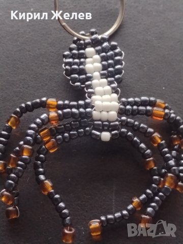 Арт ключодържател ТАРАНТУЛА ръчна изработка с цветна мъниста за КОЛЕКЦИЯ 30137, снимка 4 - Колекции - 43511233