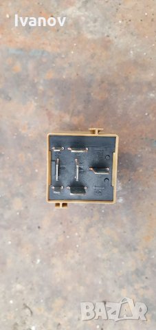 Реле за чистачки за бмв е46, снимка 3 - Части - 32451074