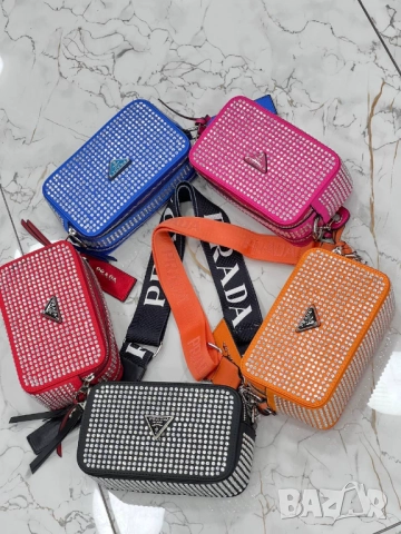чанти prada, снимка 6 - Чанти - 51456128